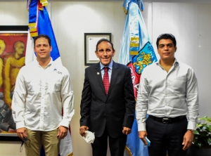 CAASD coordina con el INVI la construcción de viviendas en cañadas del Gran Santo Domingo
